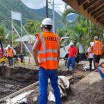 La réhabilitation des toilettes publiques de Teahupo’o en bonne voie